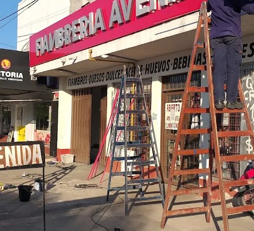 CORPÓREAS EN ACERO